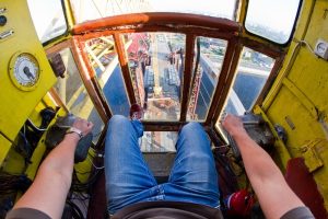 5 Important Safety Tips for Crane Operators